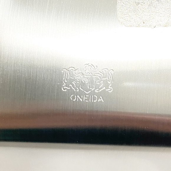 Oneida Square Stainless Steel Platters Set of 3 - Picture 6 of 9